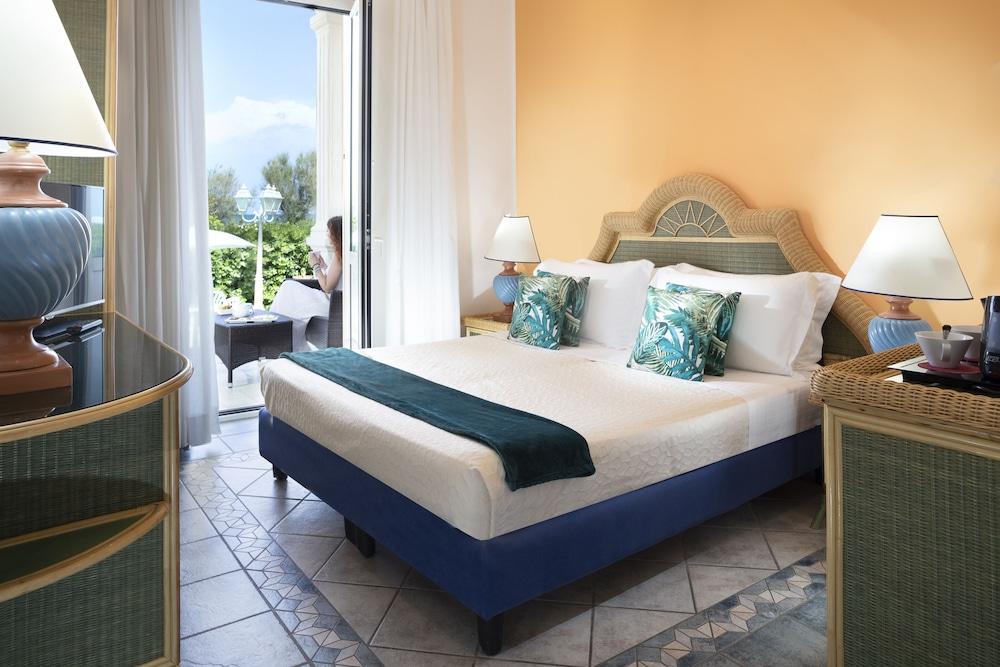 Hotel Orizzonte بيلاريا-إيجيا مارينا المظهر الخارجي الصورة